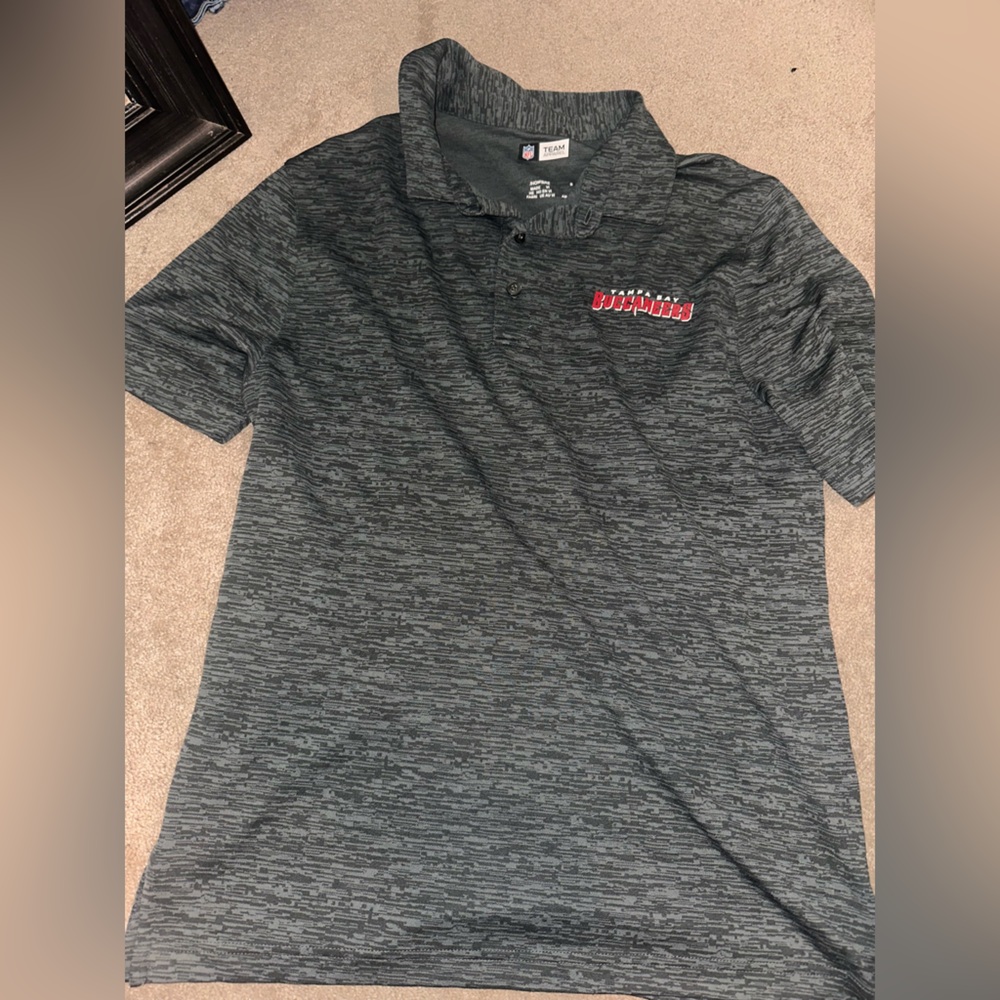 NFL Men's Heather Gray Polo with Red Accents- BUCCANEERS